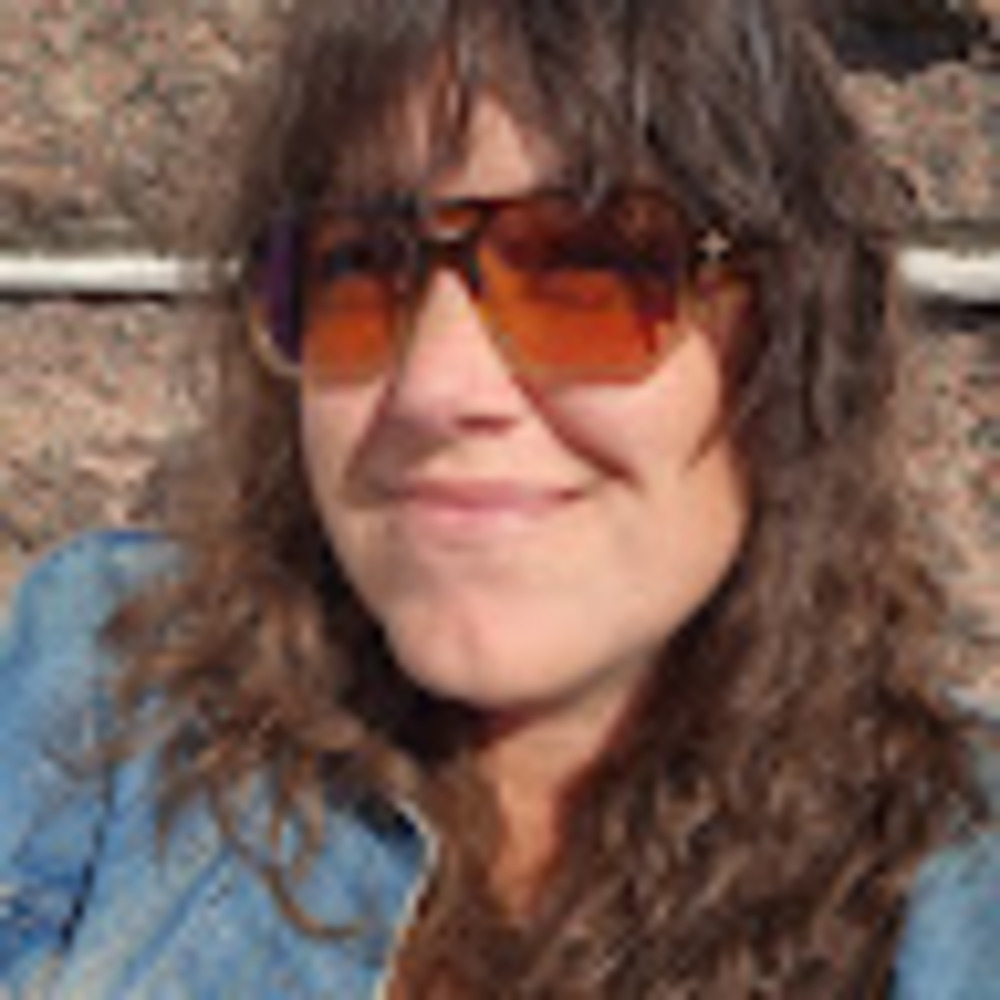 Meet your Posher, Josiane